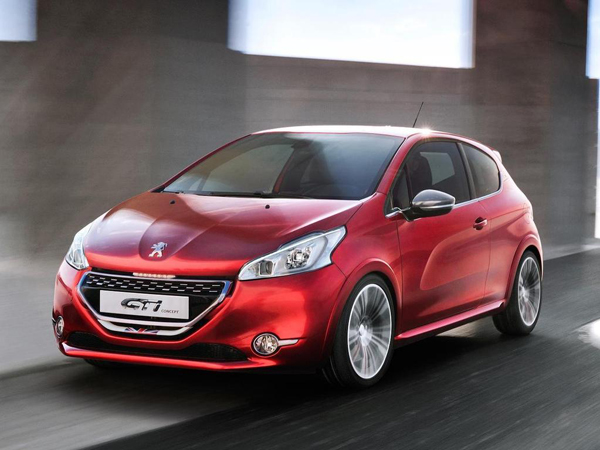 Хэтчбек Peugeot 208 GTi уже в России