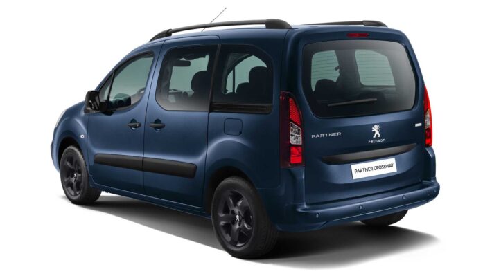 Новый Peugeot Partner Crossway - скоро в продаже