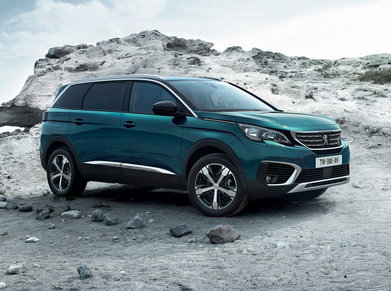 PEUGEOT 5008. Новое измерение стиля